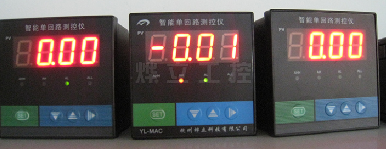 YL-C904單回路智能顯示調(diào)節(jié)儀實物圖