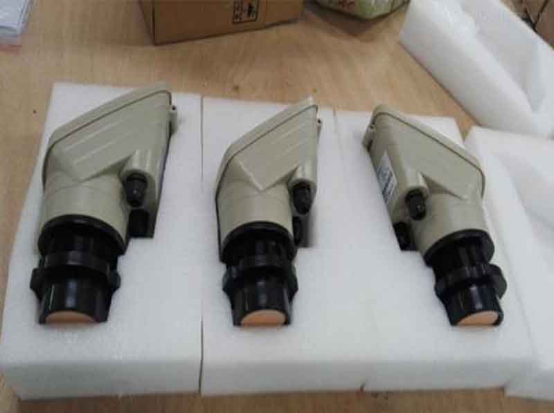 一體式超聲波液位計(jì)成品打包