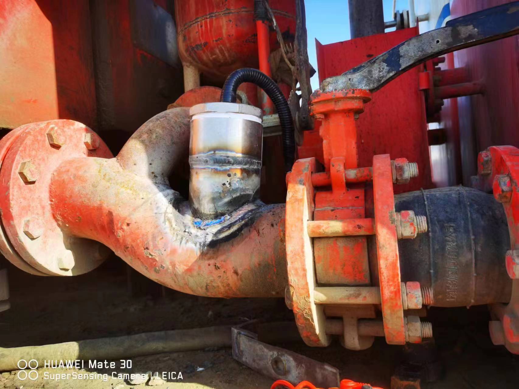 污泥濃度(懸浮物)監(jiān)測儀現(xiàn)場安裝圖